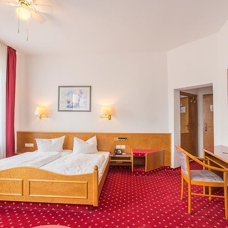 Hotel Astoria لبسيا المظهر الخارجي الصورة