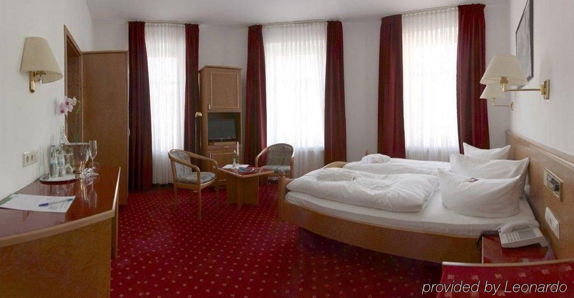 Hotel Astoria لبسيا الغرفة الصورة