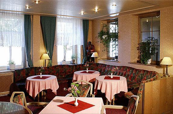 Hotel Astoria لبسيا المطعم الصورة