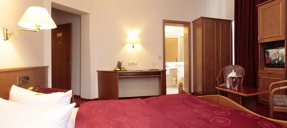 Hotel Astoria لبسيا المظهر الخارجي الصورة