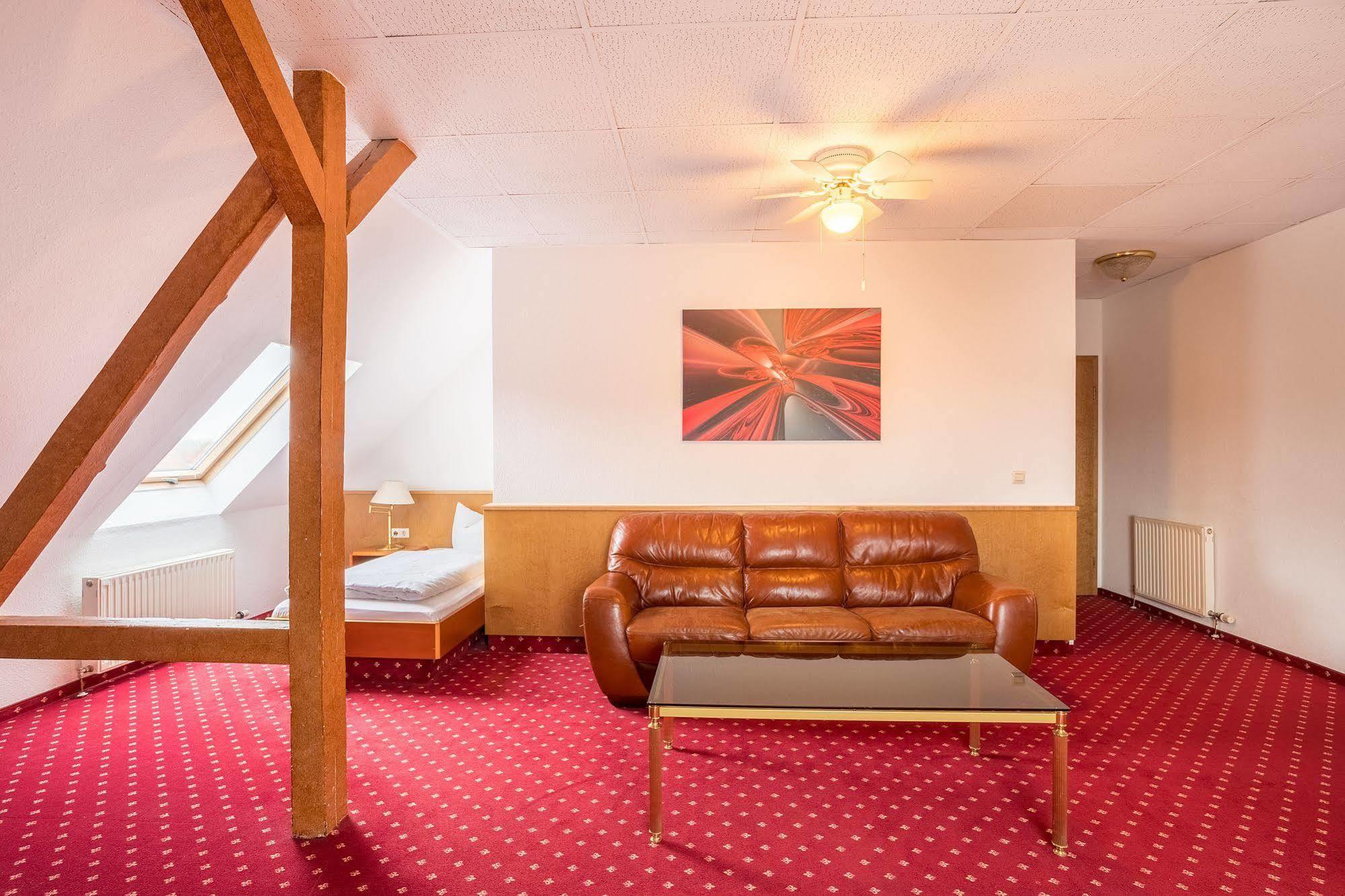 Hotel Astoria لبسيا المظهر الخارجي الصورة