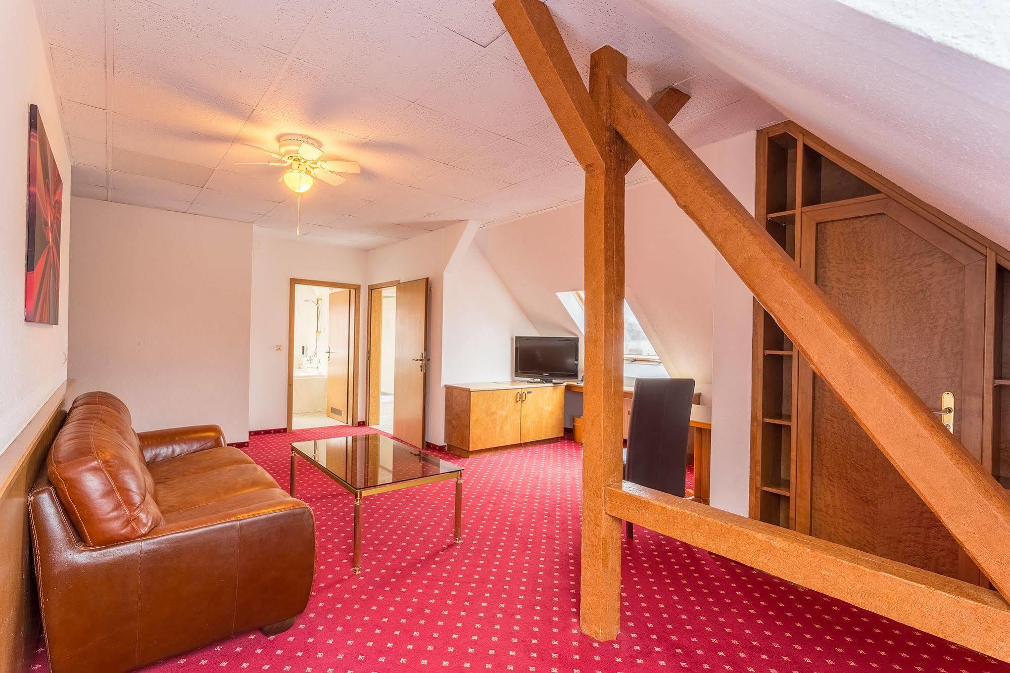 Hotel Astoria لبسيا المظهر الخارجي الصورة